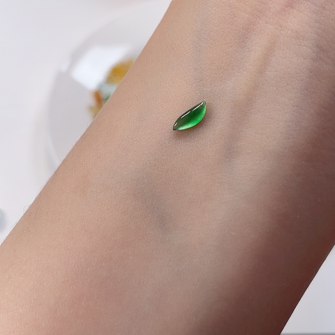 翡翠裸石纯天然A货缅甸翡翠