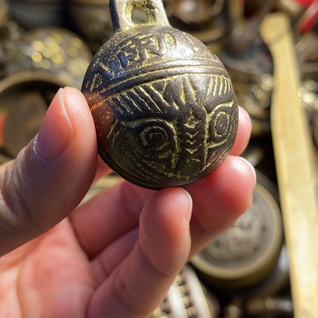 精美铜器做工精良