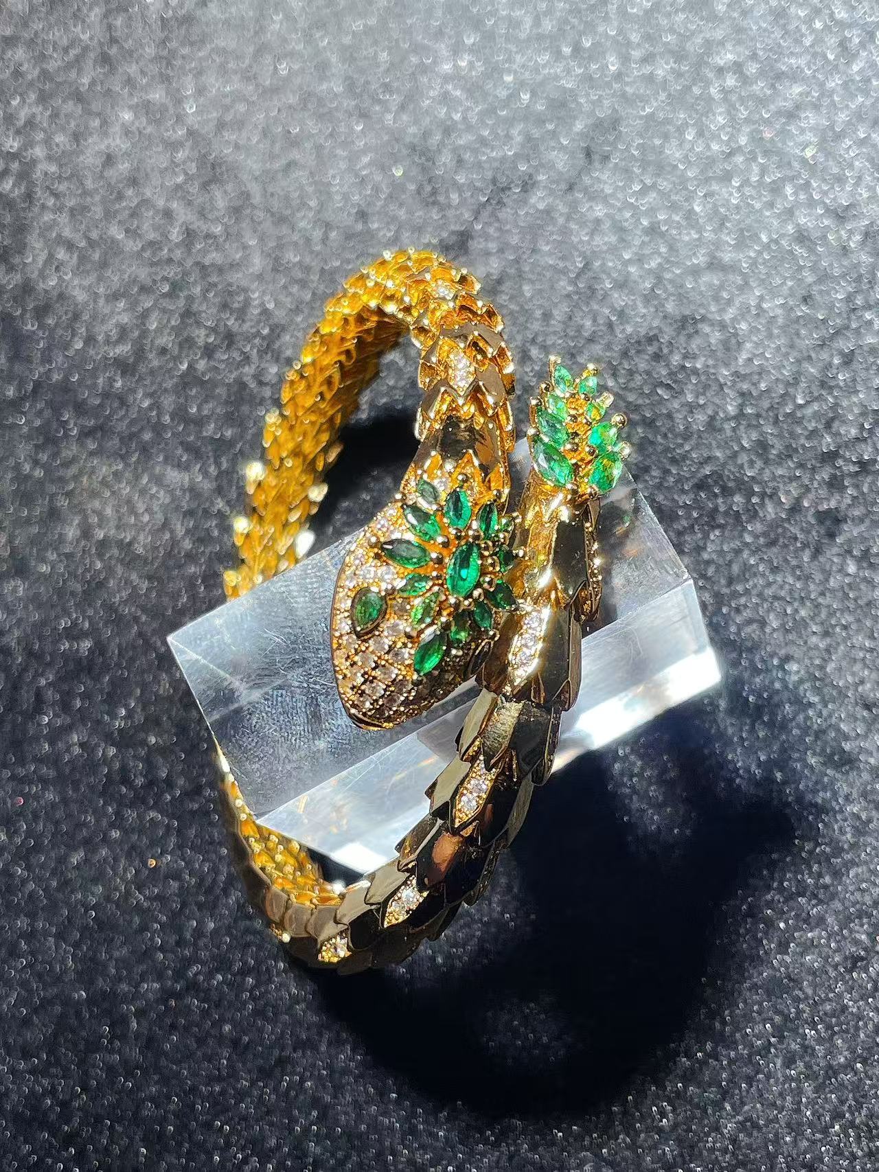 手镯 星光璀璨精美Tbbo13-24