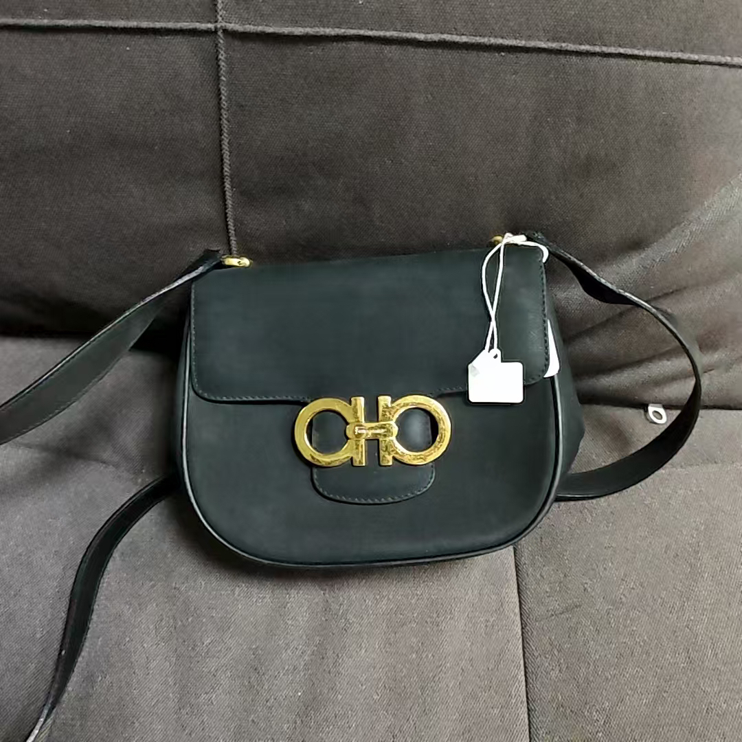 95新 FERRAGAMO/菲拉格慕 G专属/菲拉格慕单肩包/30113