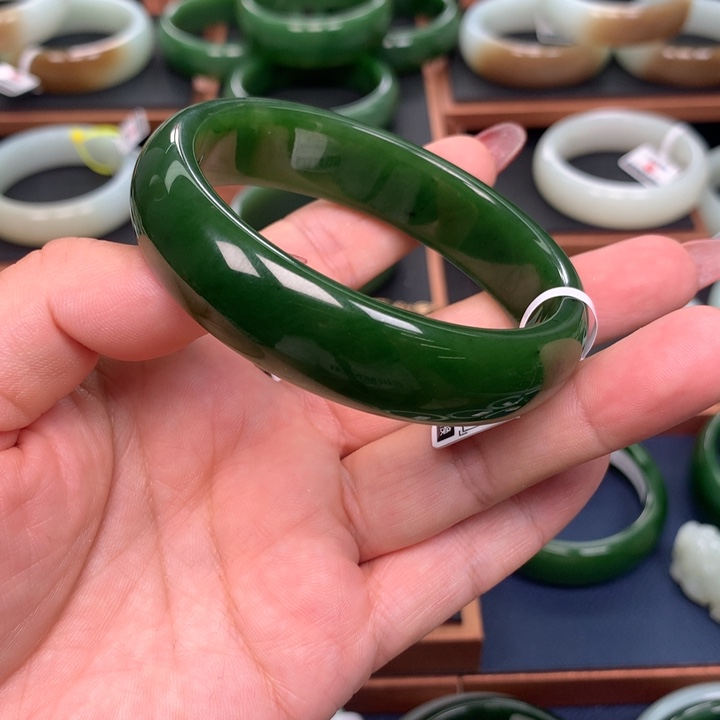 和田玉（碧玉）6061圈口未镶嵌