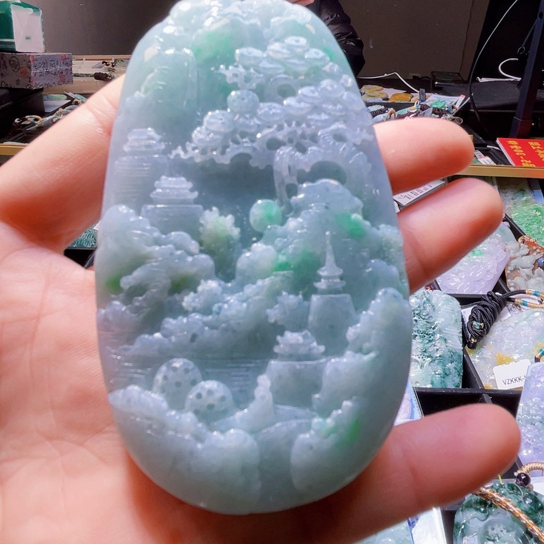 颈饰未镶嵌翡翠一
