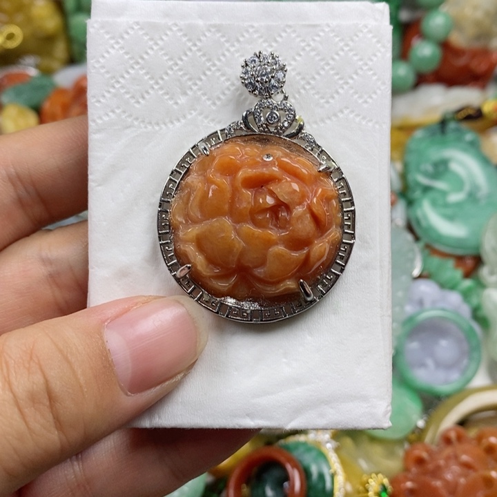 翡翠吊坠(不含链)未镶嵌