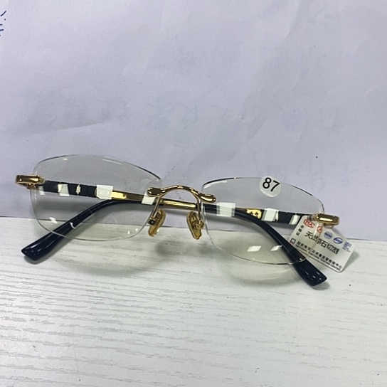 眼镜水晶未镶嵌水晶神****人