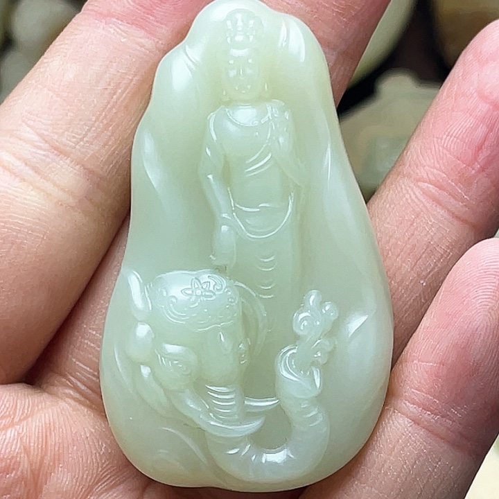 和田玉颈饰未镶嵌