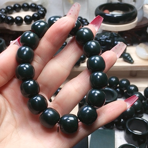 未镶嵌手串和田玉