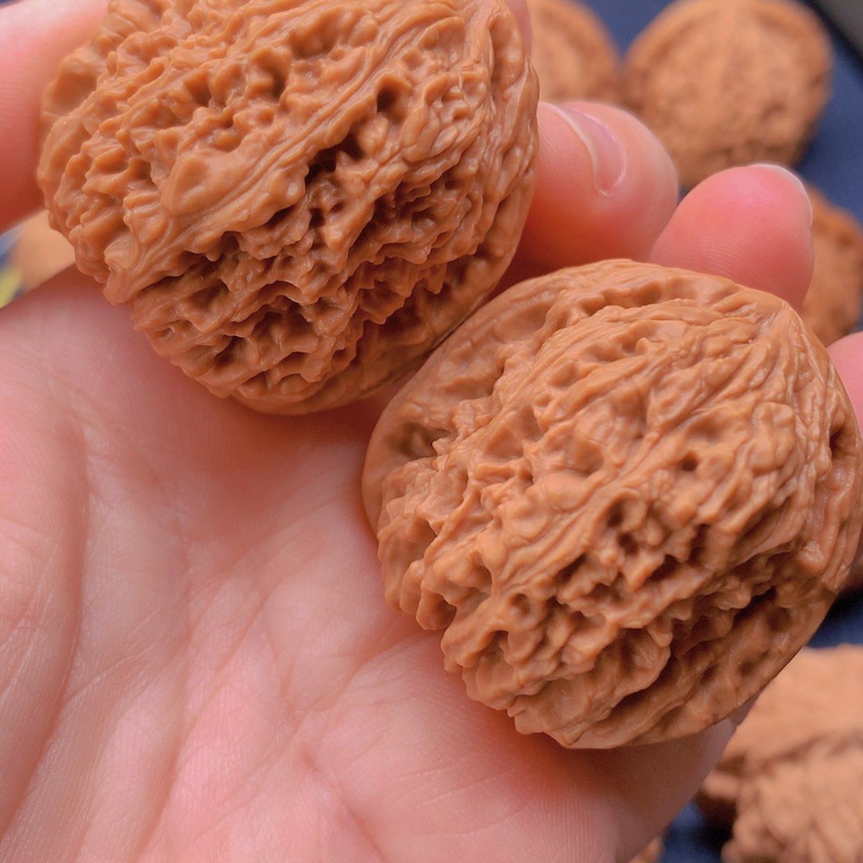 【闪购商品】文玩核桃把件南疆石37