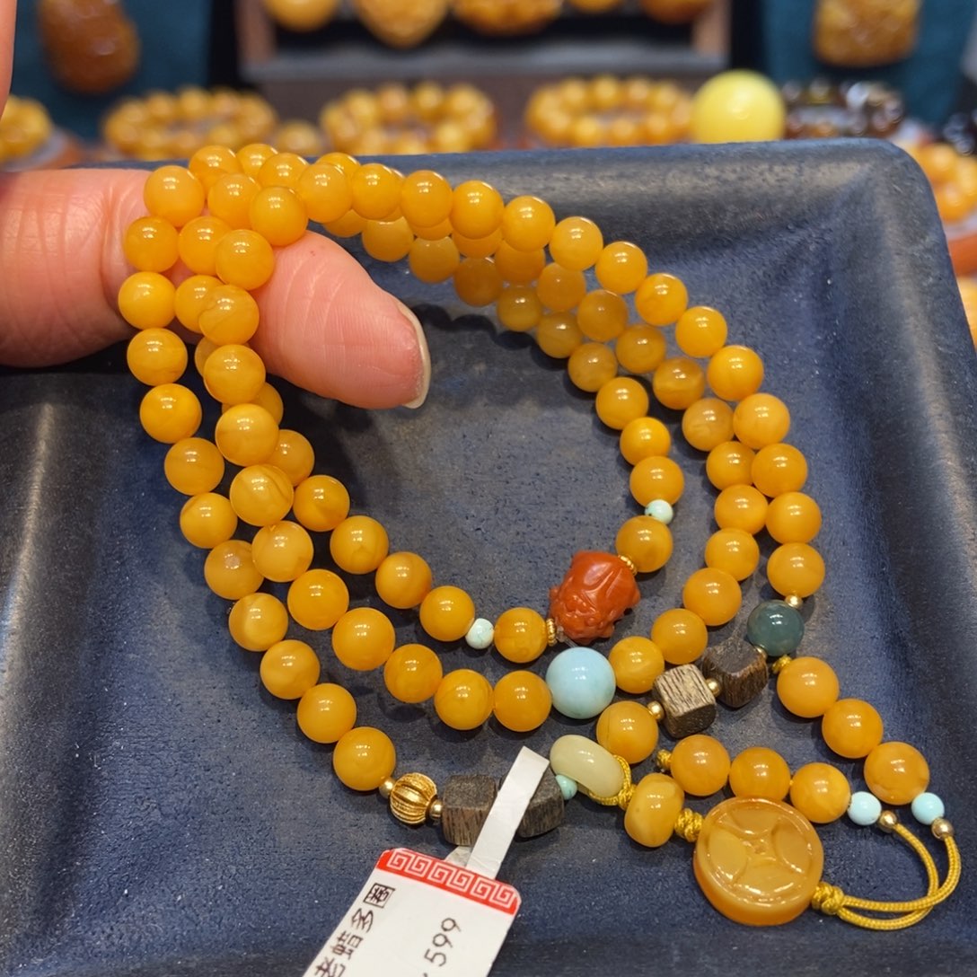 琥珀未镶嵌手链蜜蜡