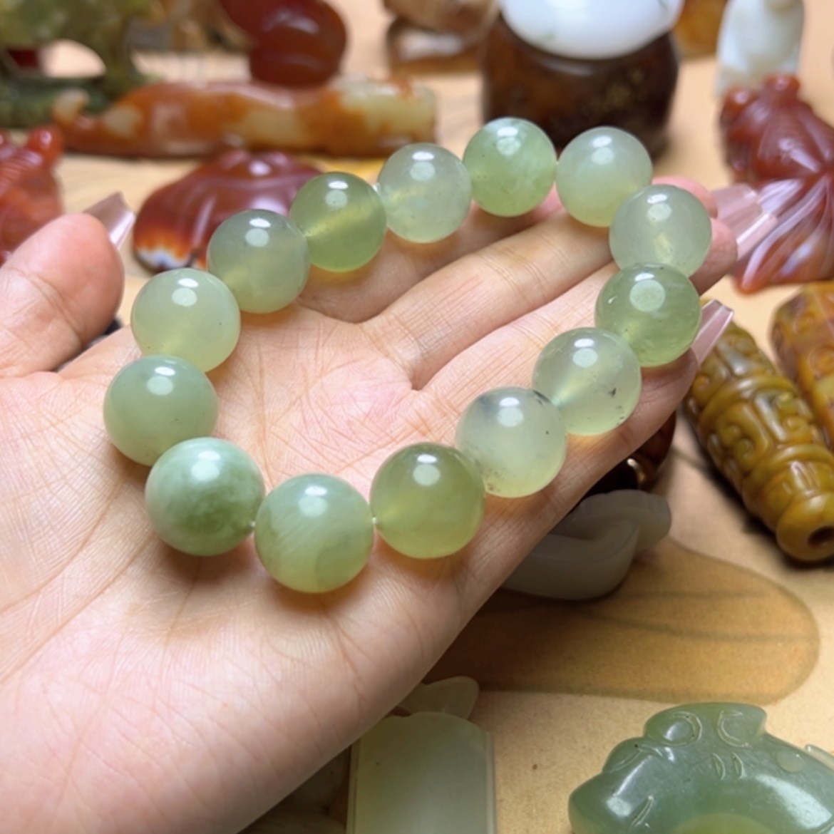 【闪购商品】蛇纹石玉颈饰未镶嵌