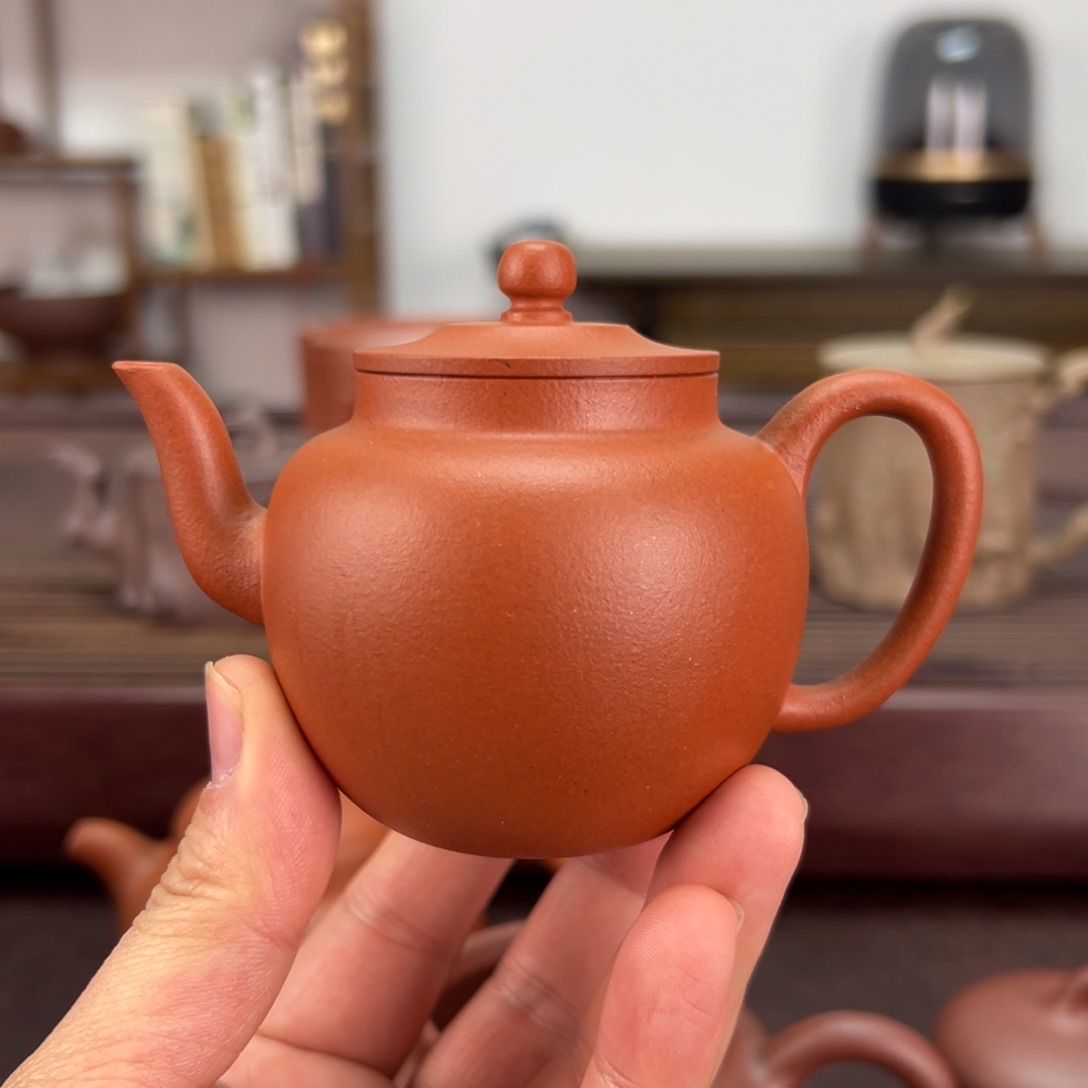 紫砂茶壶大红泥古莲子