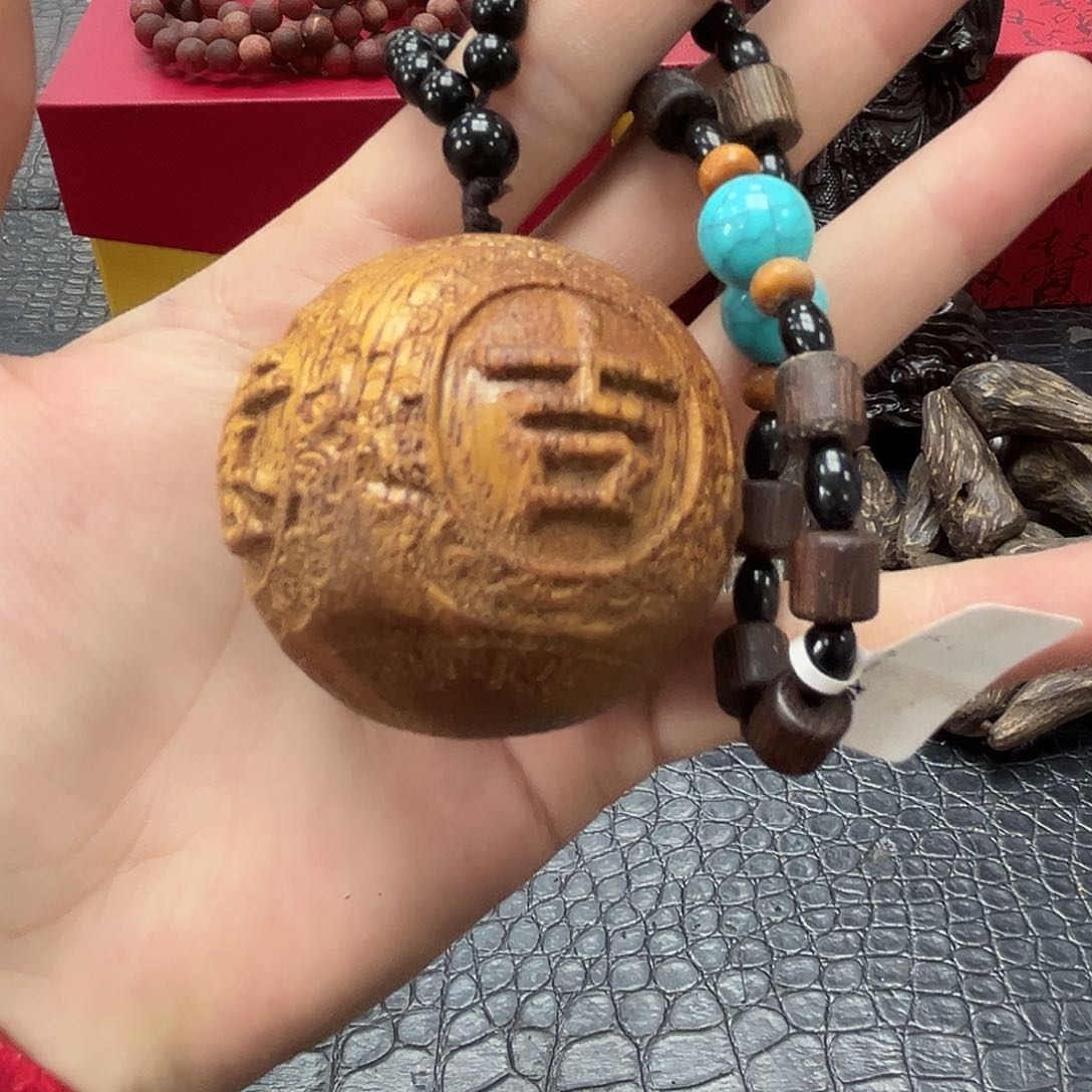 降真香无事牌31手把件