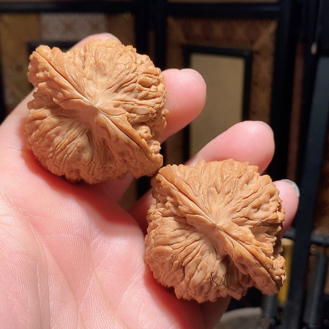 文玩核桃把件49南疆石全品