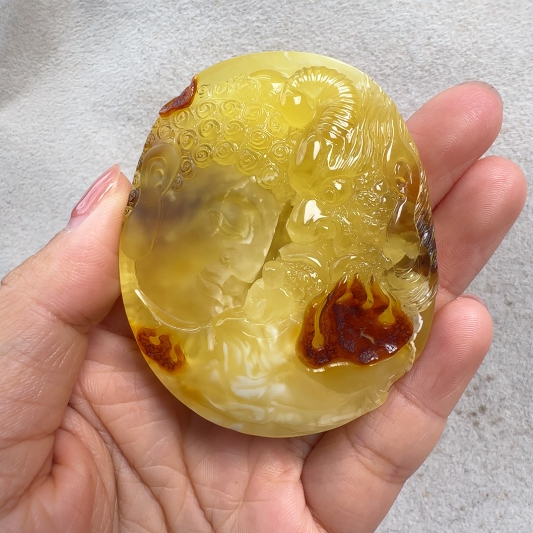 蜜蜡未镶嵌珠宝奇石