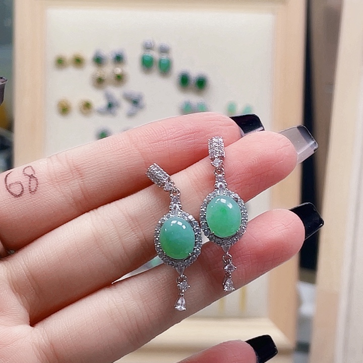 翡翠未镶嵌颈饰天然翡翠