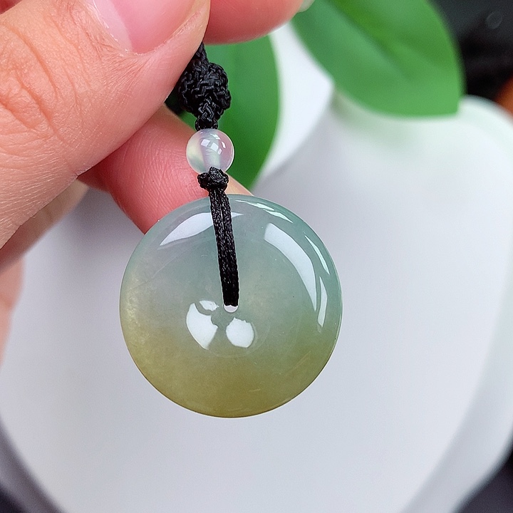 颈饰未镶嵌翡翠平安扣 23.3x5.4mm
