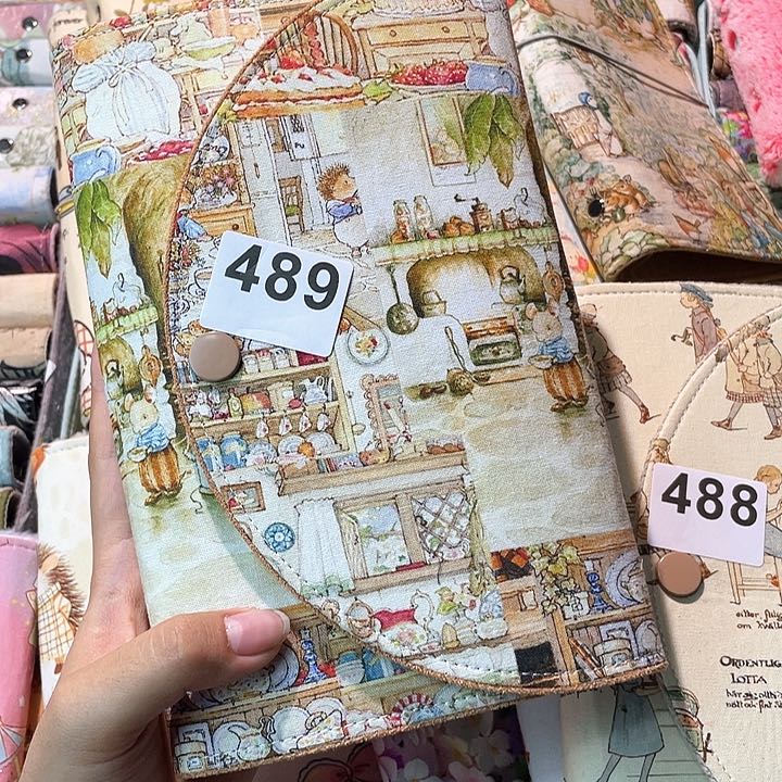 织绣?****?a5s活页加空白纸489。