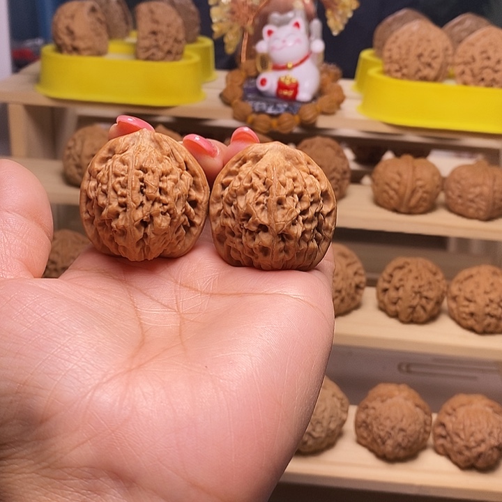 37尺寸的莲花核桃