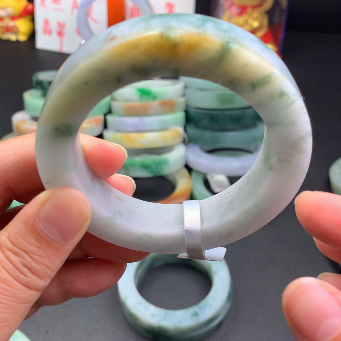 定制翡翠手镯未镶嵌
