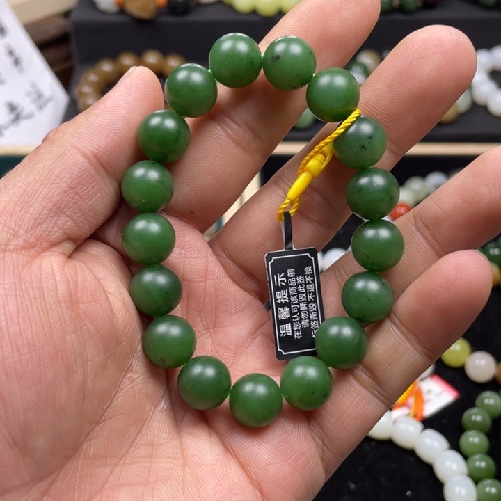 和田玉手串未镶嵌新疆碧玉子卡12圆