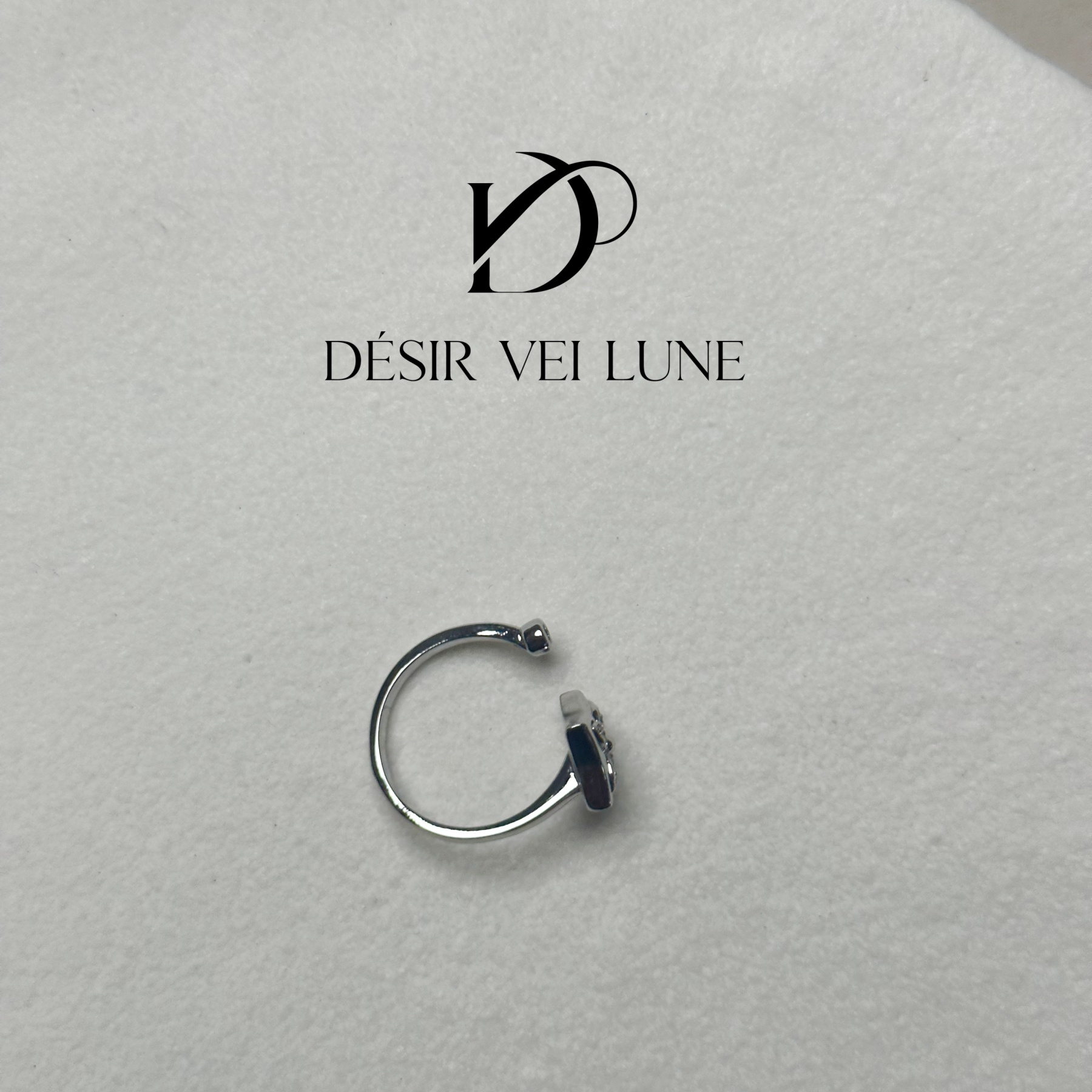 铜合金合成锆石戒指 戒指4494气质轻奢