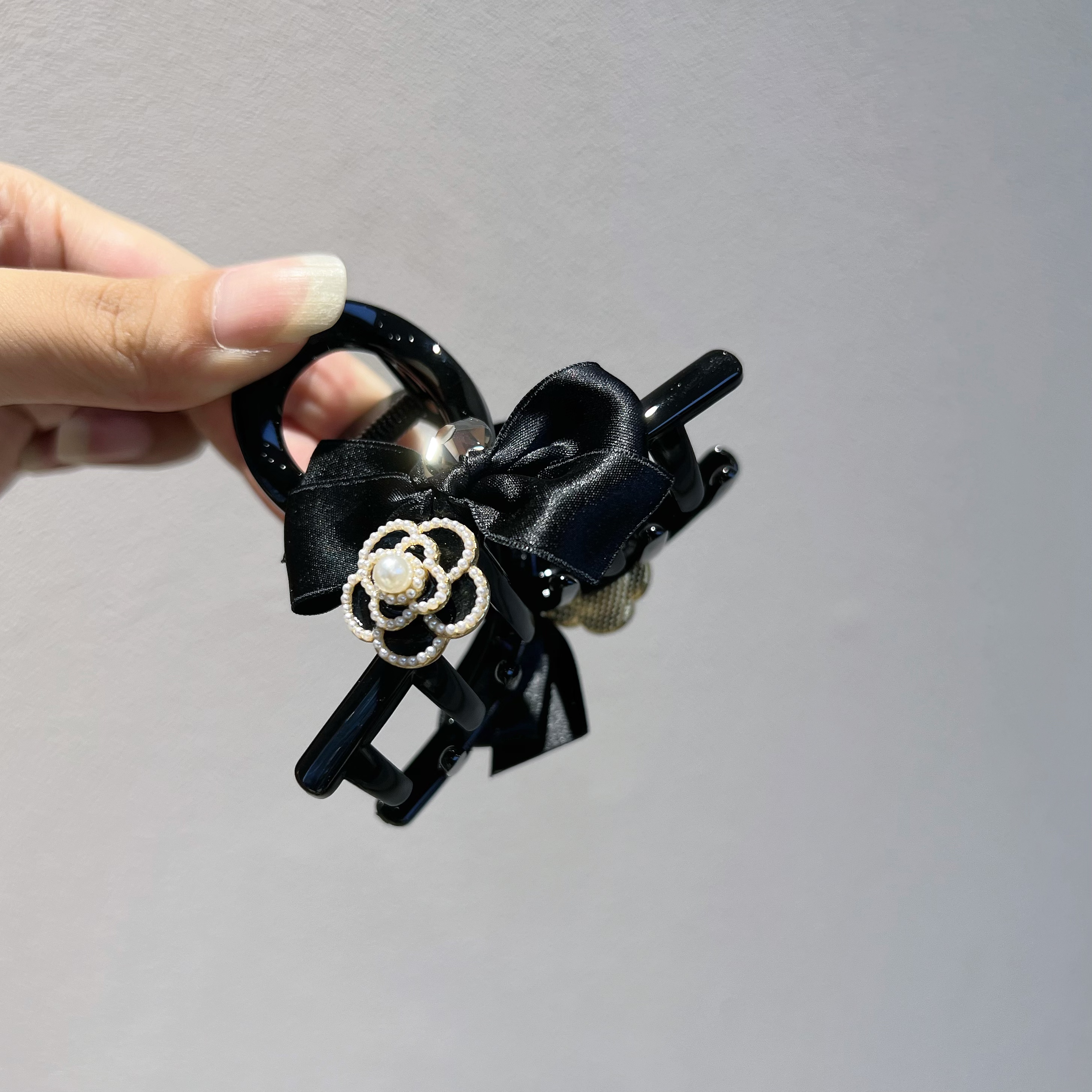 新款发卡山茶花重工8cm抓夹头饰发夹原创设计鲨鱼夹后脑勺盘发