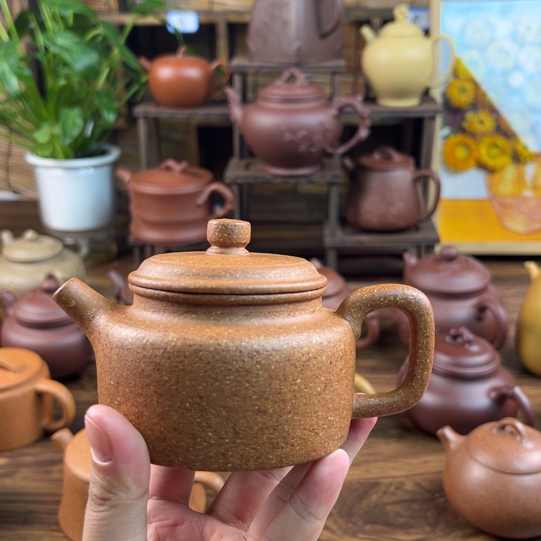 m***茶壶紫砂手工制作工艺精湛