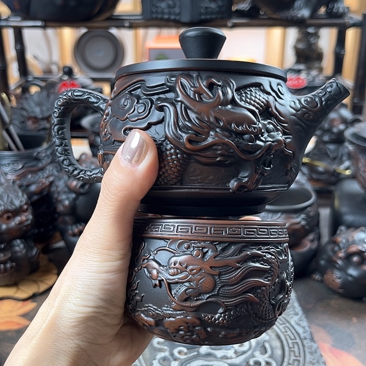 壶云南建水紫陶壶