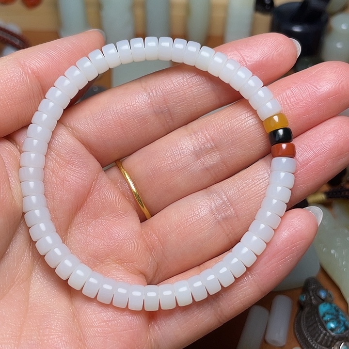 胖***挺玛瑙/玉髓合金颈饰