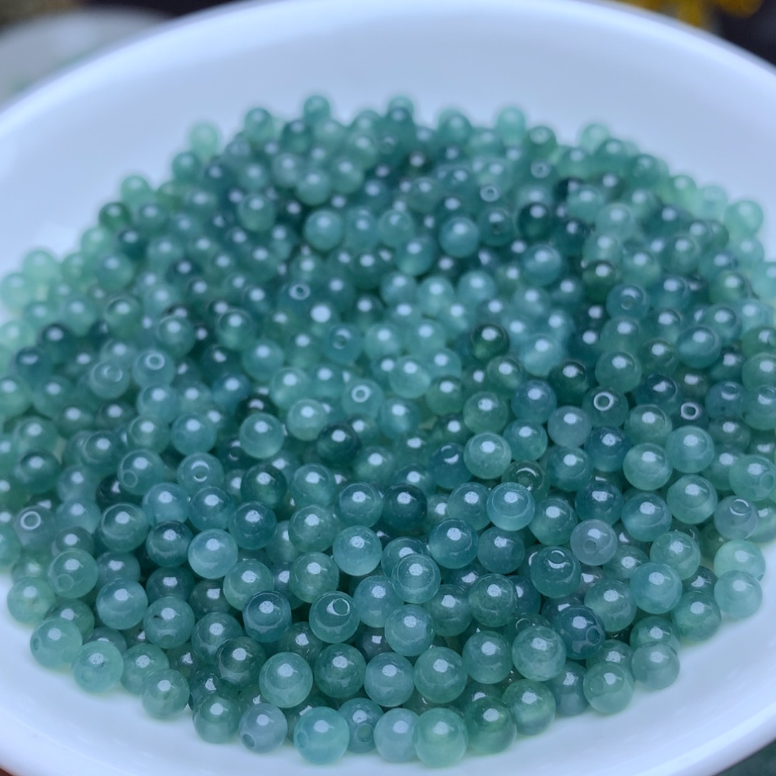 【闪购商品】翡翠手链未镶嵌卡4冰透蓝水33个