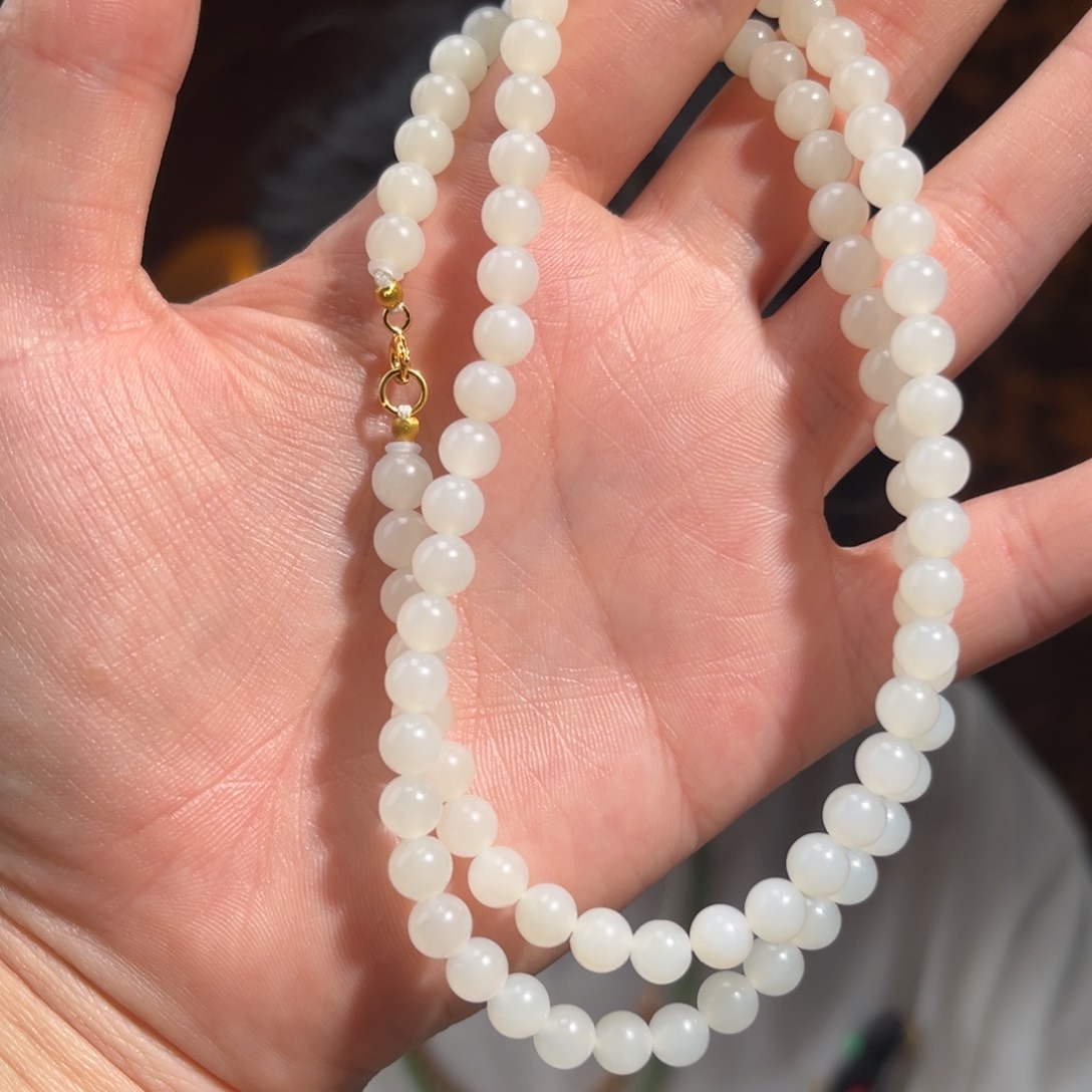 和田玉银S925镶嵌颈饰俄白6mm800