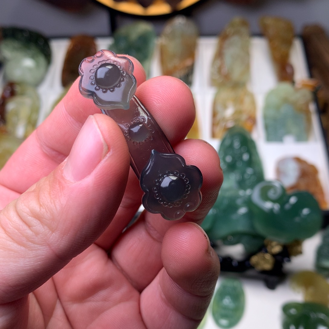 岫玉岫玉挂件未镶嵌