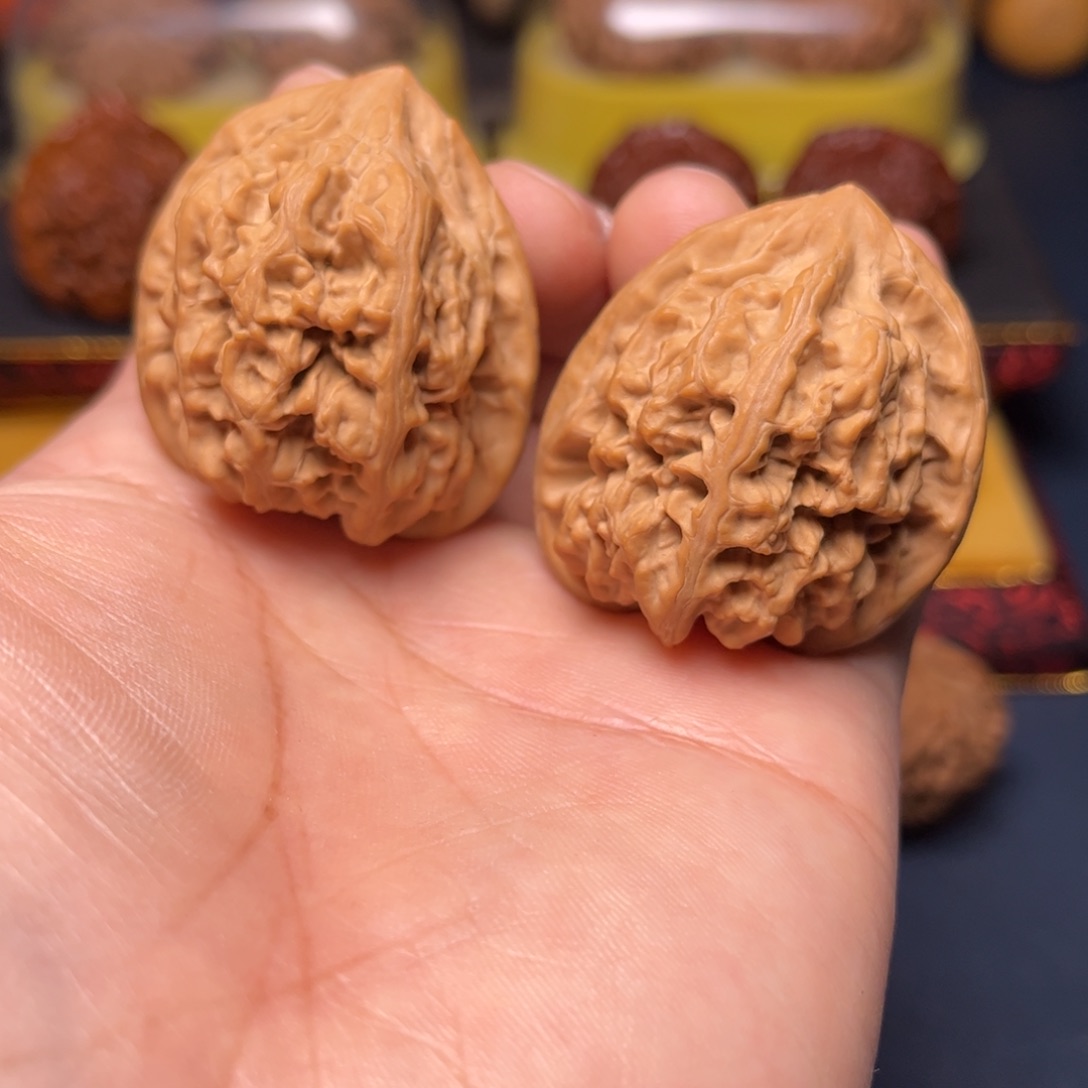 文玩核桃吊坠承德粗筋38