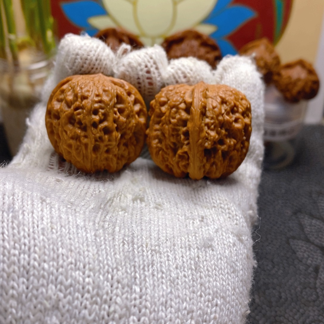 核桃边37肚38雨花石文玩核桃