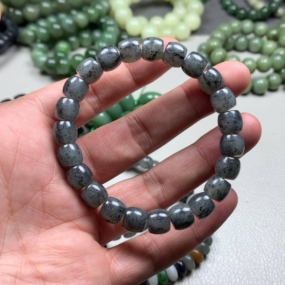 和田玉手链未镶嵌