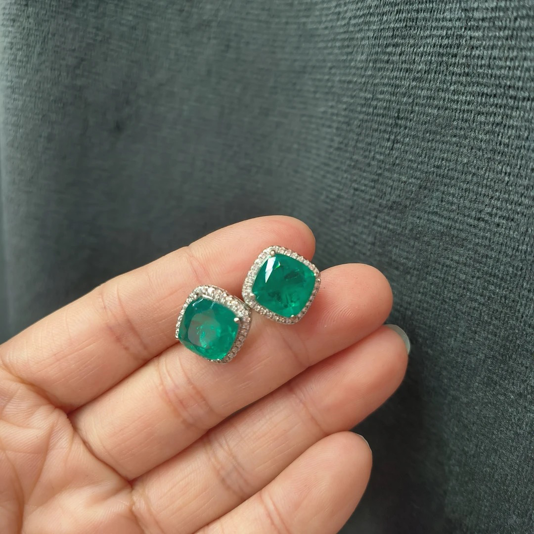 铜合金仿水晶耳饰 高定祖绿方糖耳钉23