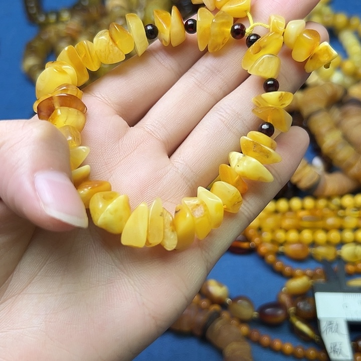 非金属意臻珠宝天然手串