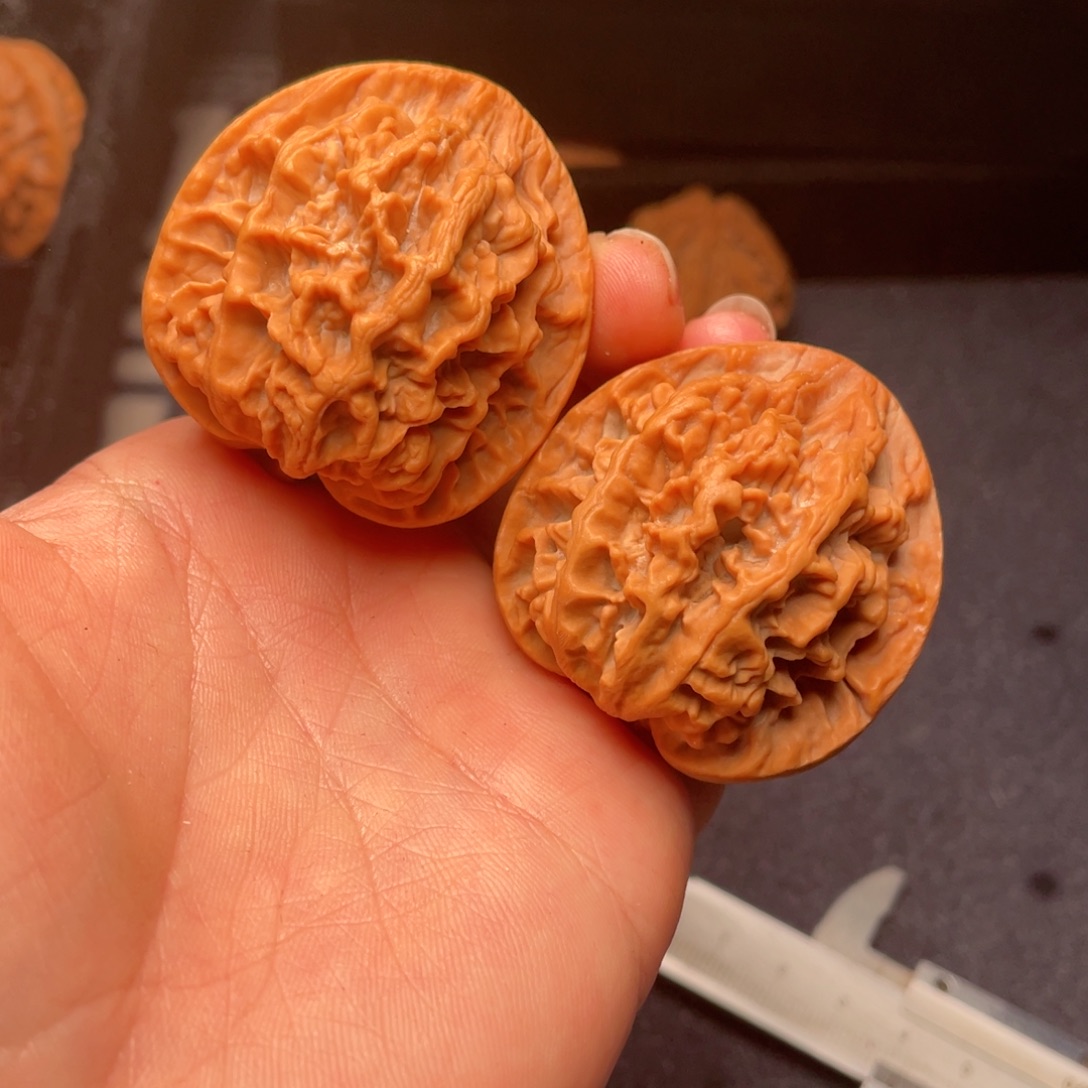 把件文玩核桃秦岭核桃4