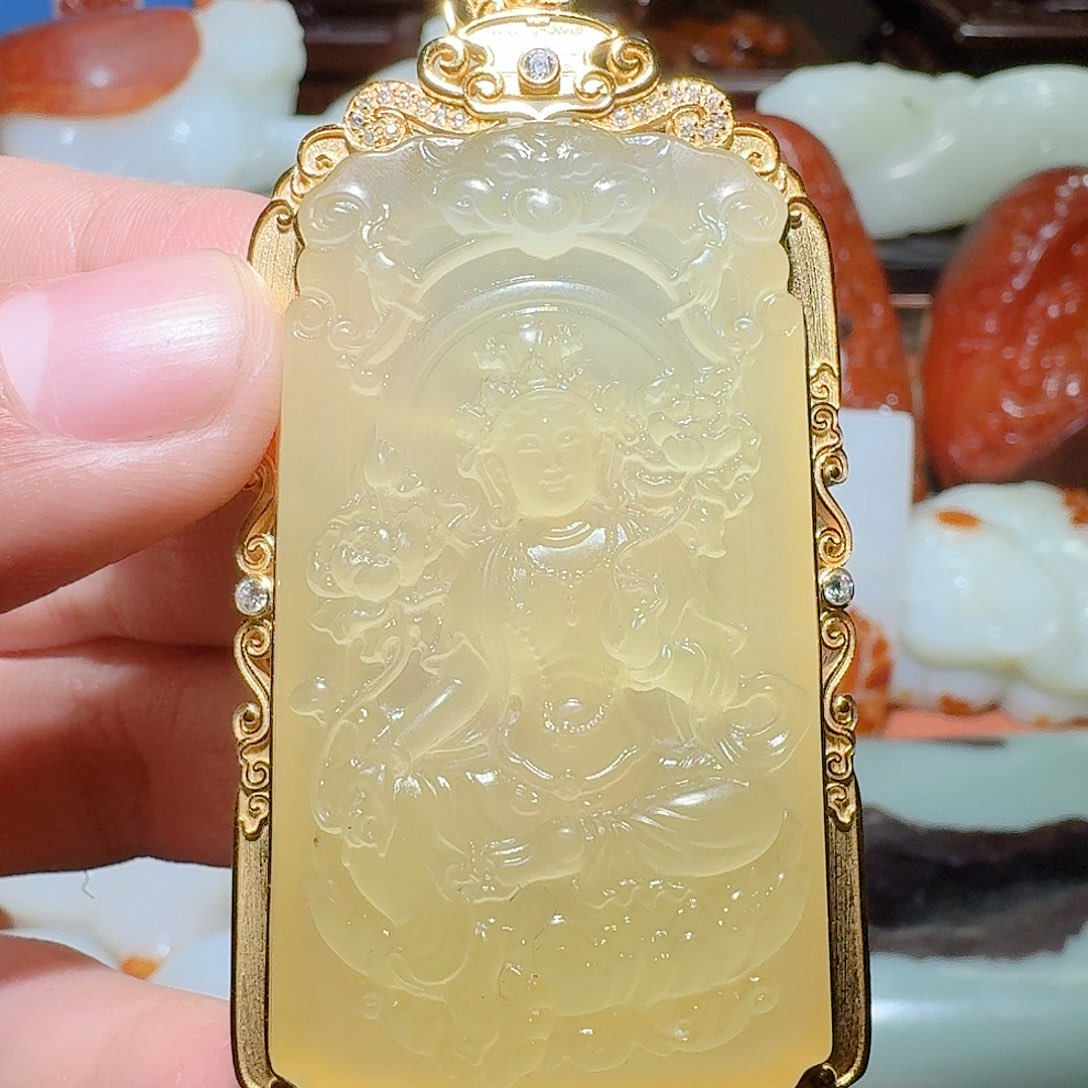 未镶嵌和田玉把件