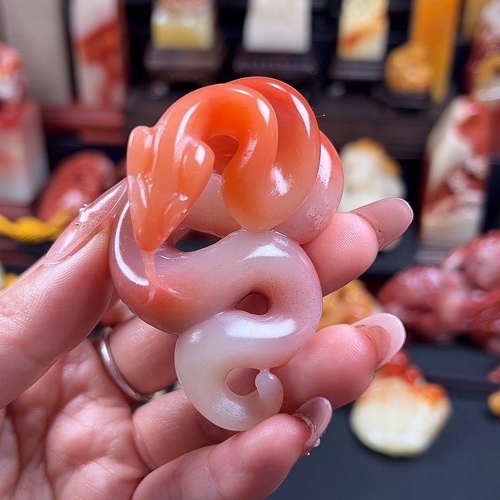 寿山石老性芙蓉石