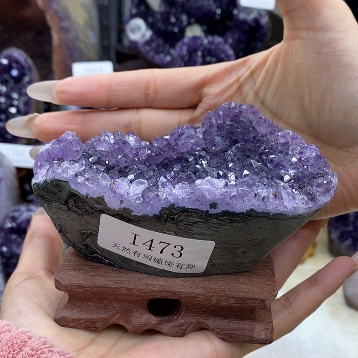 水晶大型摆件（非配饰）未镶嵌