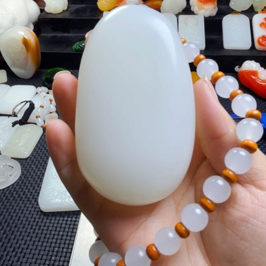石材纯白原石232克小黄车发货