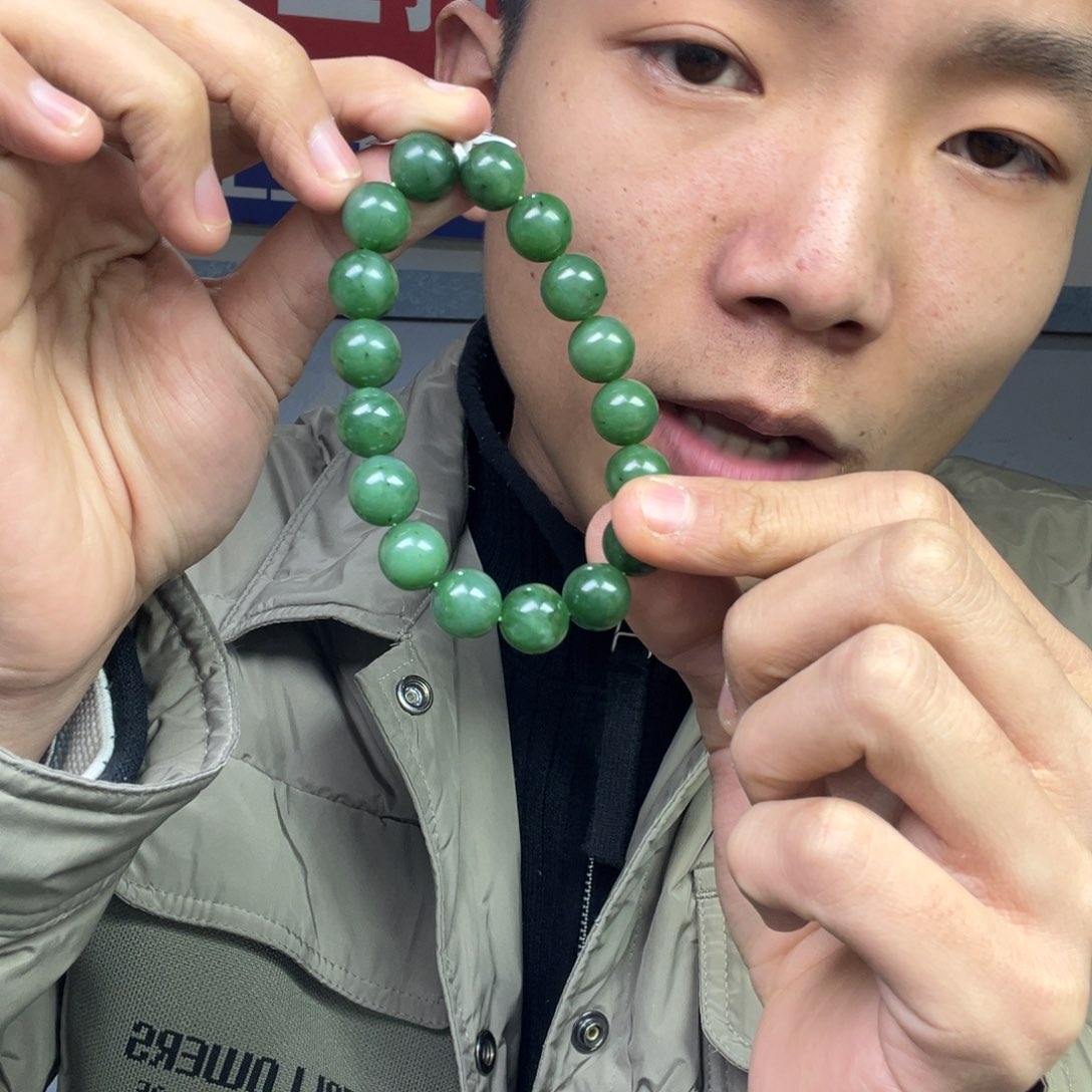 和田玉手链未镶嵌多样性拍一发一俄罗斯碧玉卡12