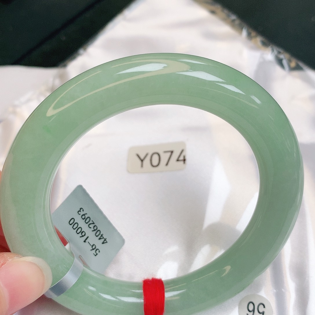 【闪购商品】翡翠手镯未镶嵌缅甸天然a货翡翠