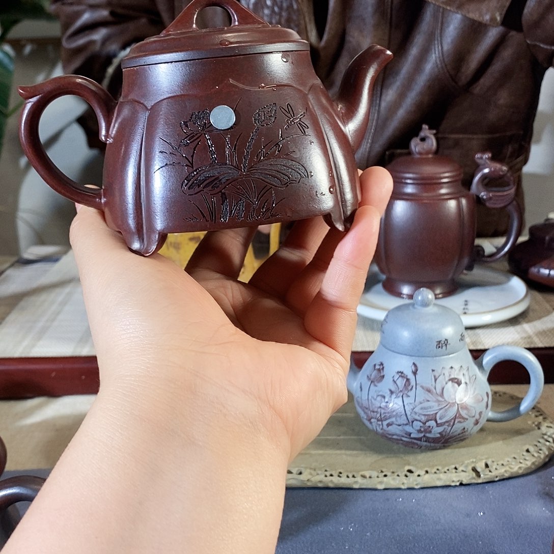紫砂茶壶宜兴紫砂壶和我一样
