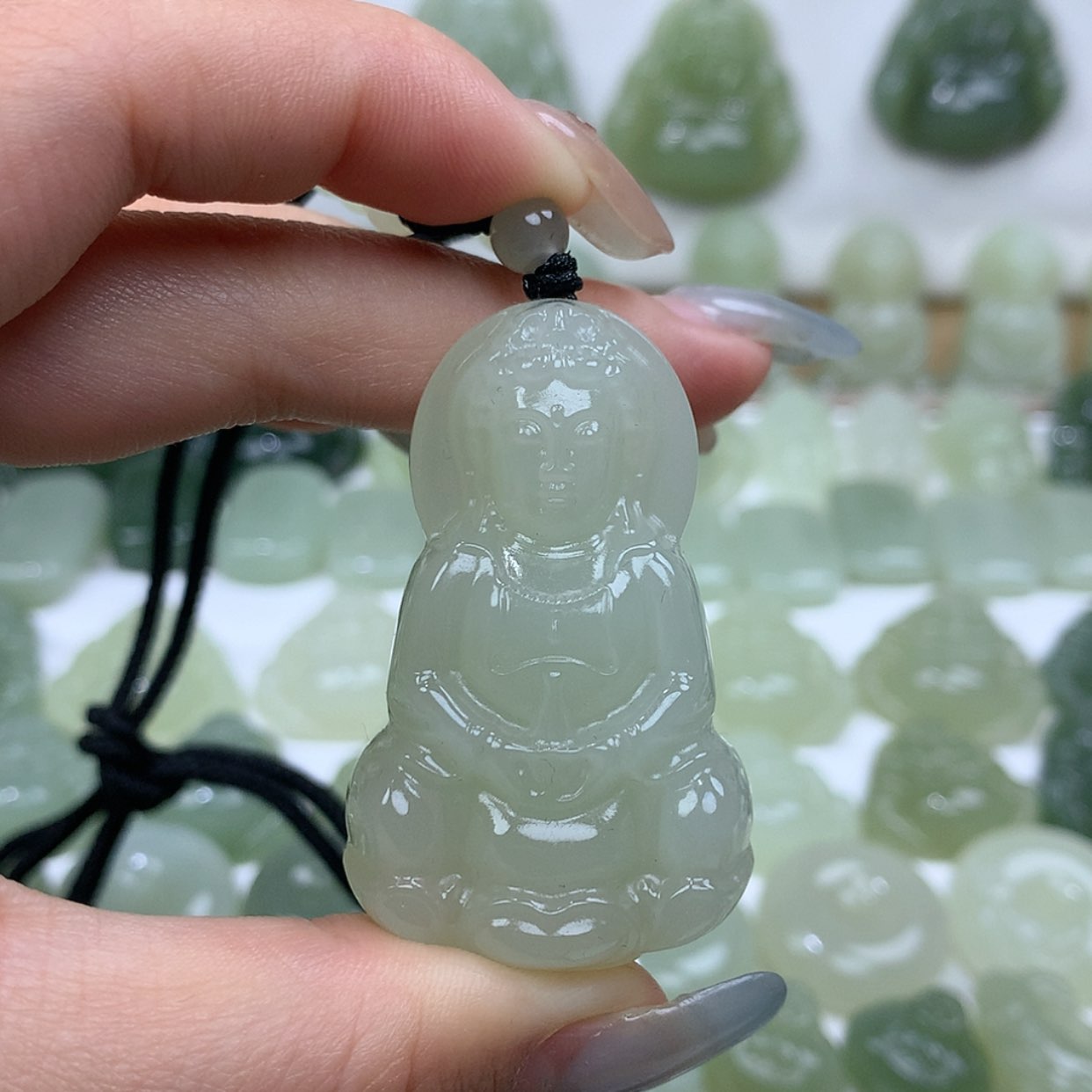 【闪购商品】颈饰未镶嵌和田玉