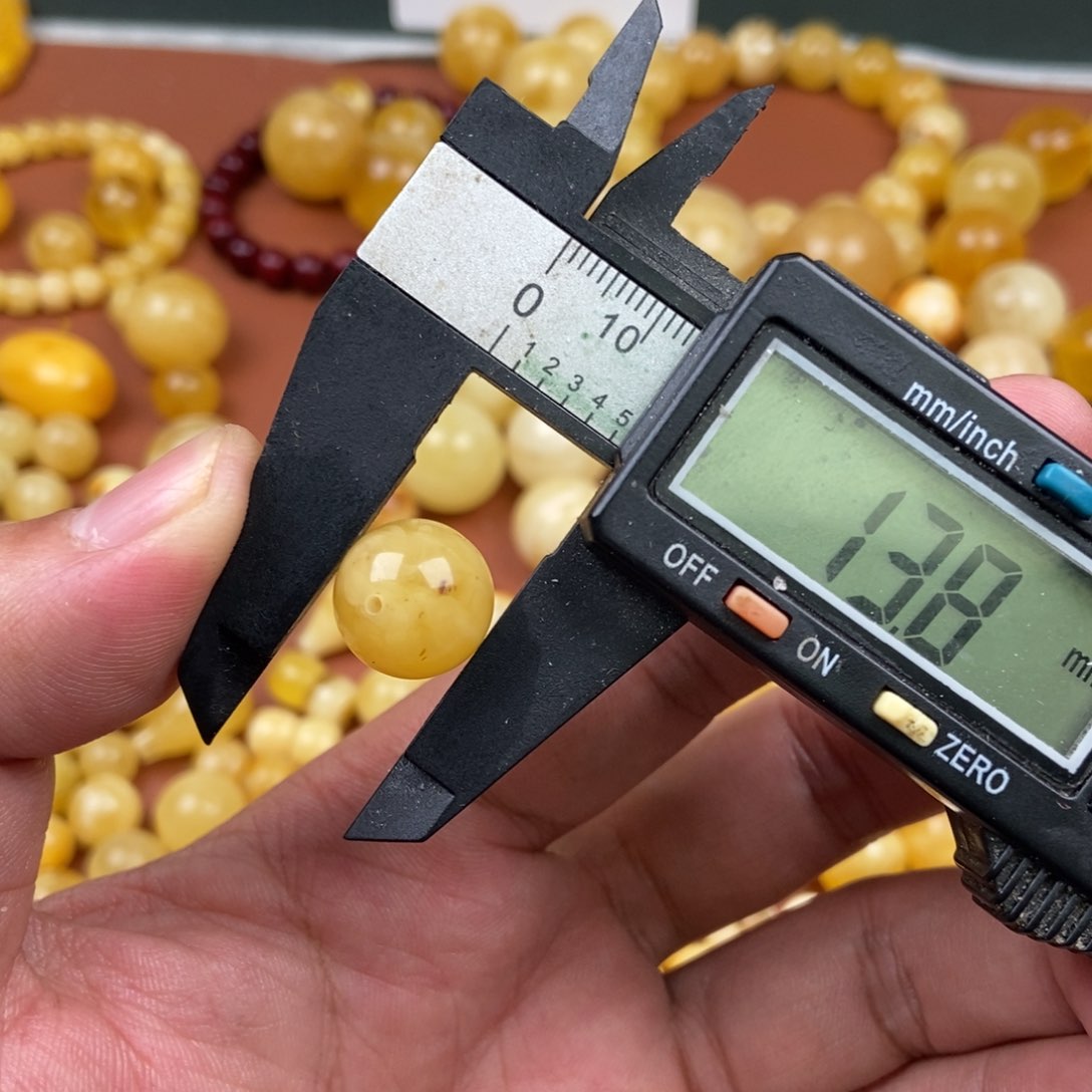 未镶嵌蜜蜡裸石蜜蜡48