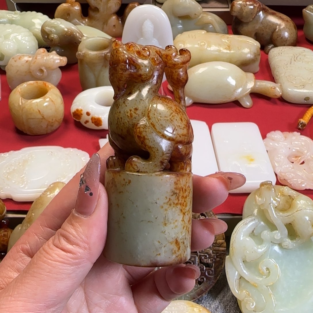 和田玉（糖玉）挂件未镶嵌财*