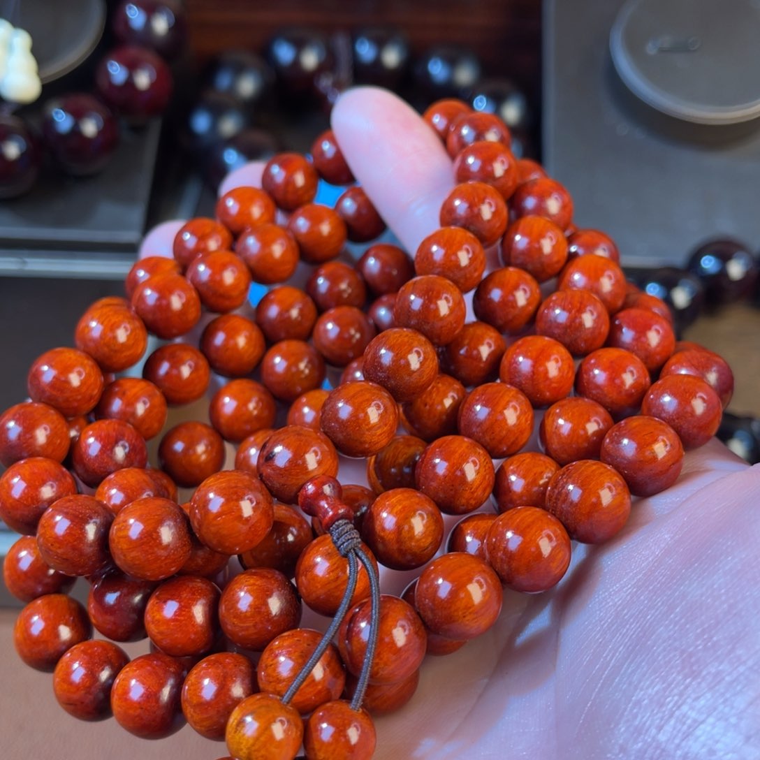 檀香紫檀（小叶紫檀）子**.