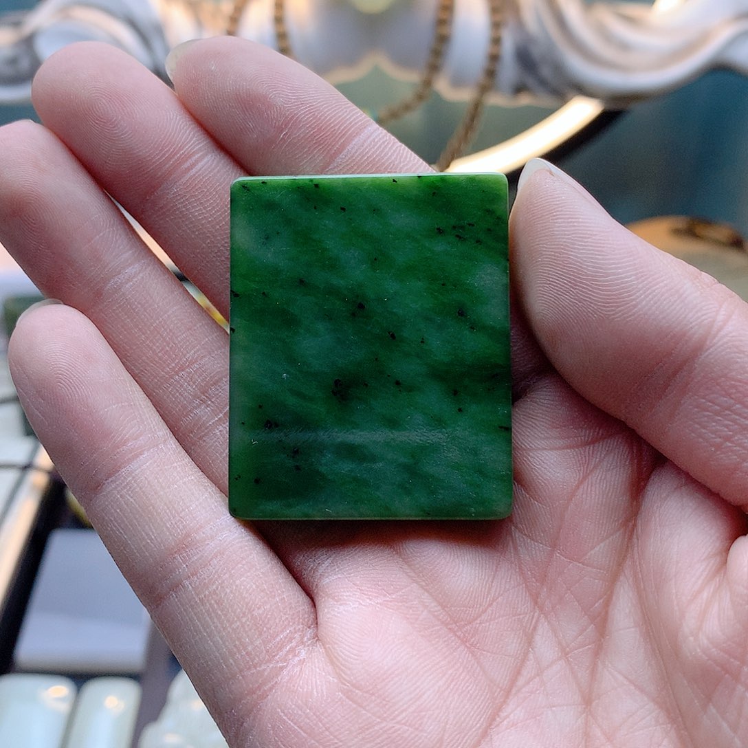 和田玉颈饰未镶嵌雾*阳