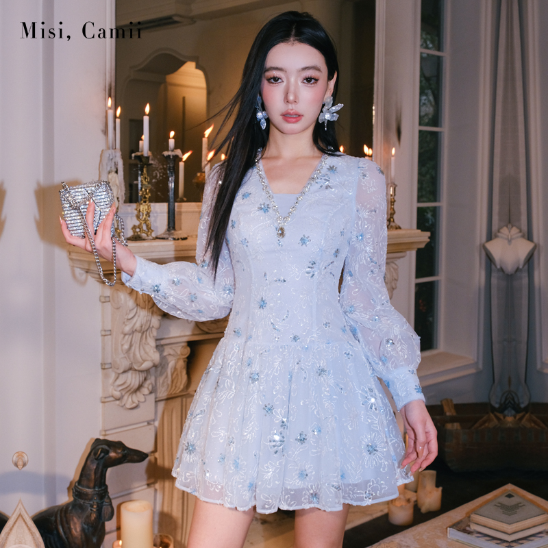 Misi,Camii女式春秋款时尚服装V领珠片纱鱼尾礼服裙短款A字连衣裙